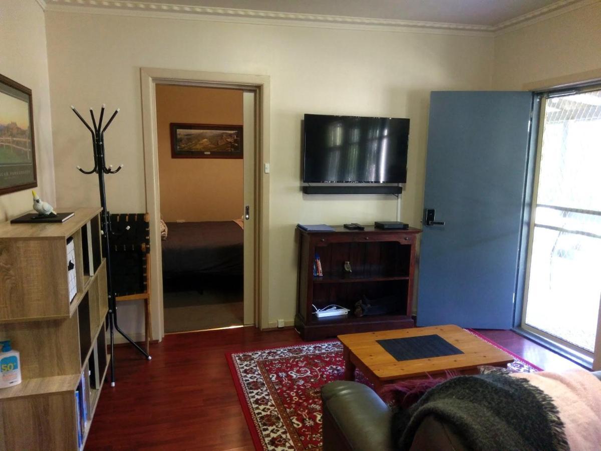 Cockatoo Cabin Halls Gap Exterior photo